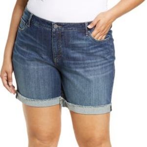 Kut From The Kloth Catherine Boyfriend Short 14W